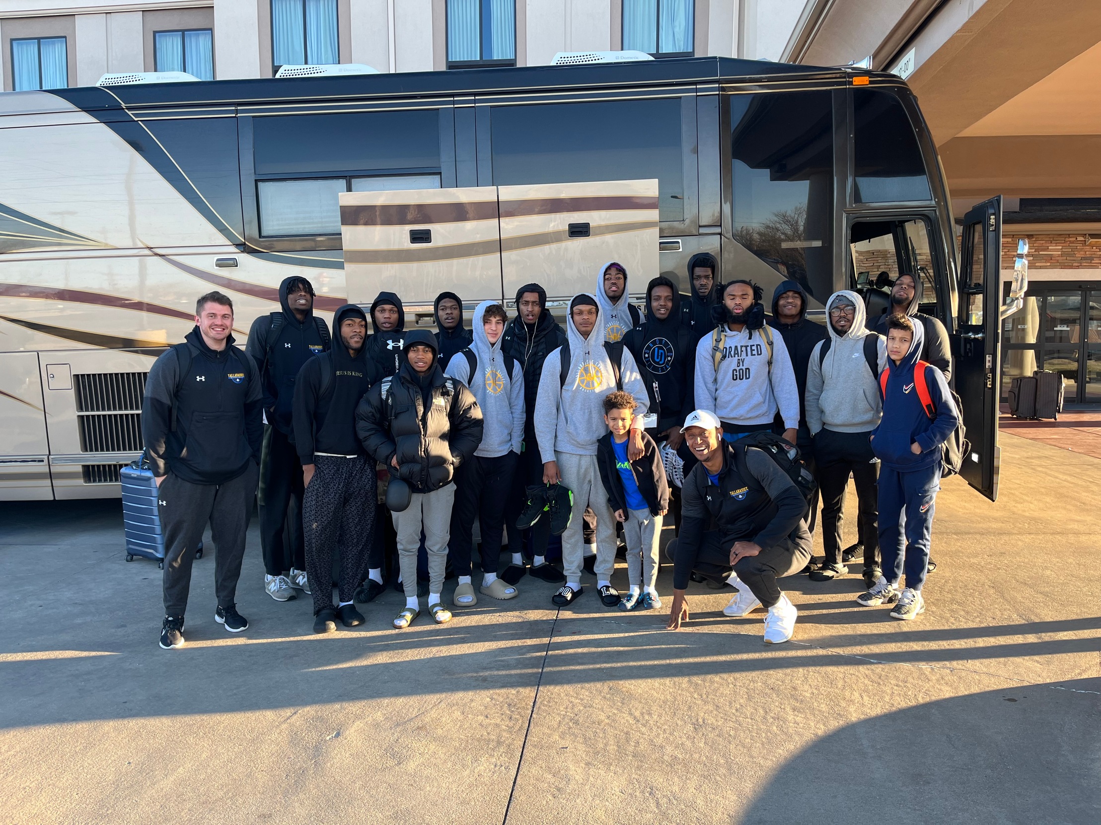 Eagles arrive in Hutchinson ahead of NJCAA Tournament
