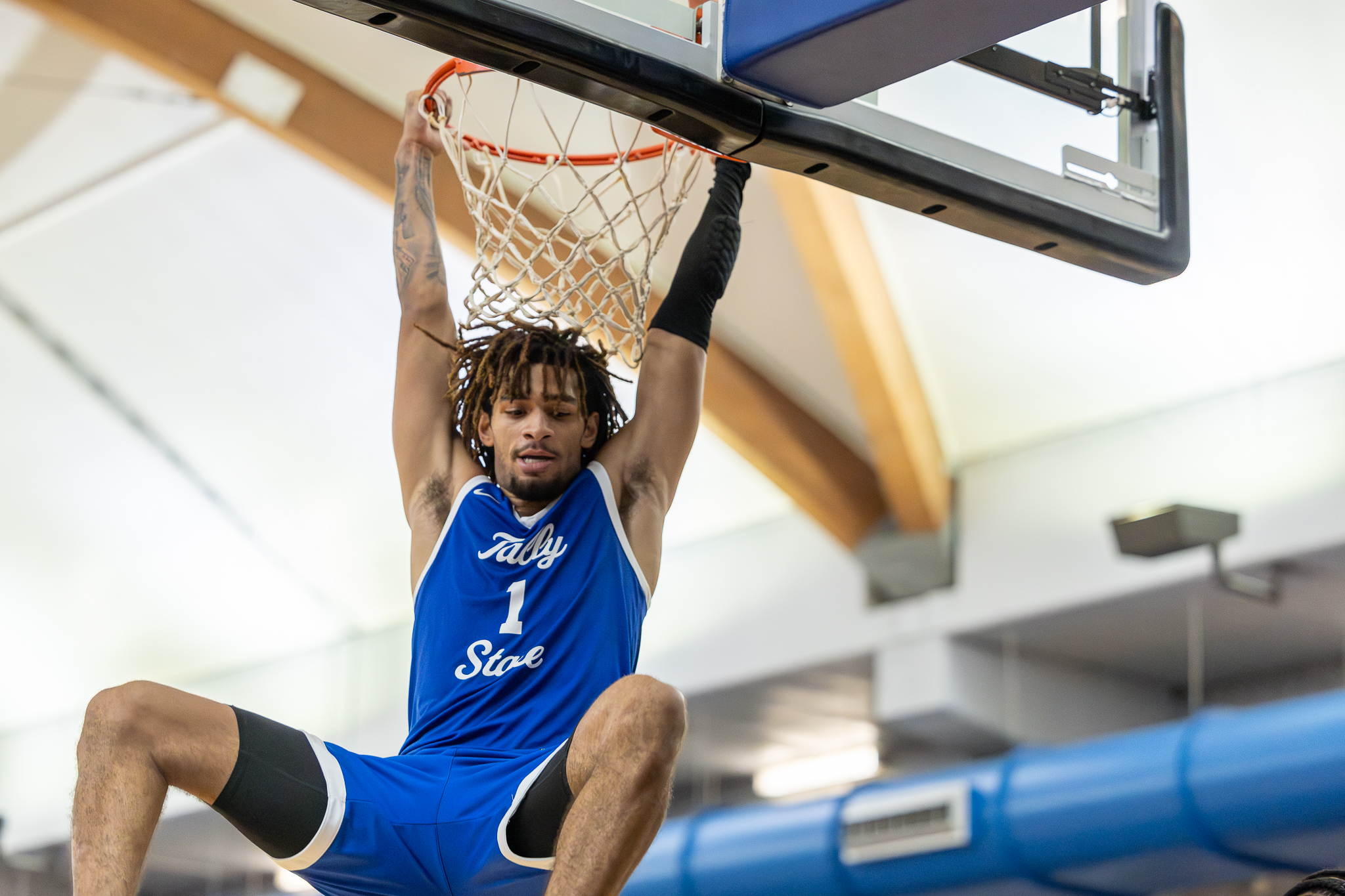Tallahassee State College Men's Basketball Team Triumphs Over Florida Southwestern with an 81-76 Victory