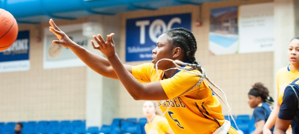 Rita James in action for Tallahassee (photo courtesy of Greg Rowland)